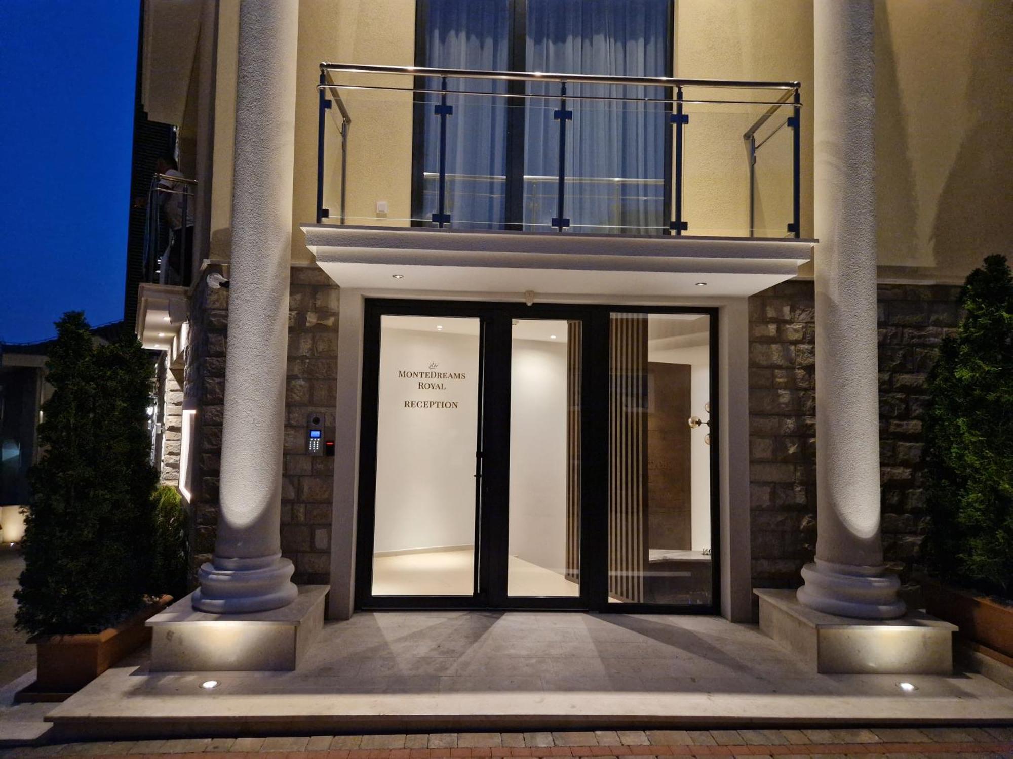 Modern Top Floor Sea View 3Br With Pools, Spa & Fitness Bečići 外观 照片