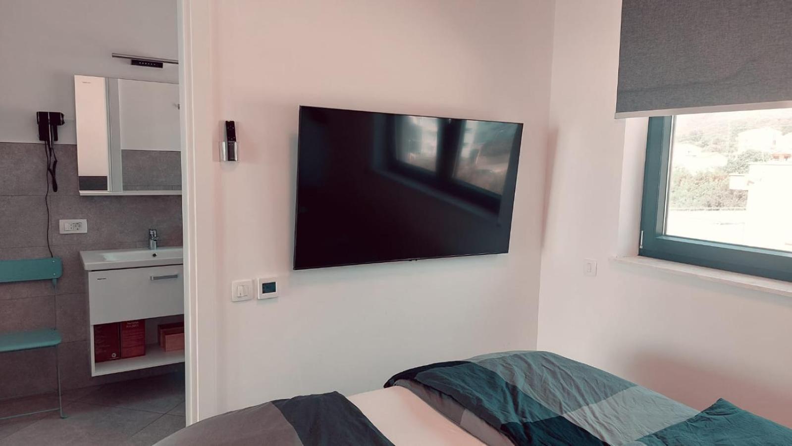Modern Top Floor Sea View 3Br With Pools, Spa & Fitness Bečići 外观 照片