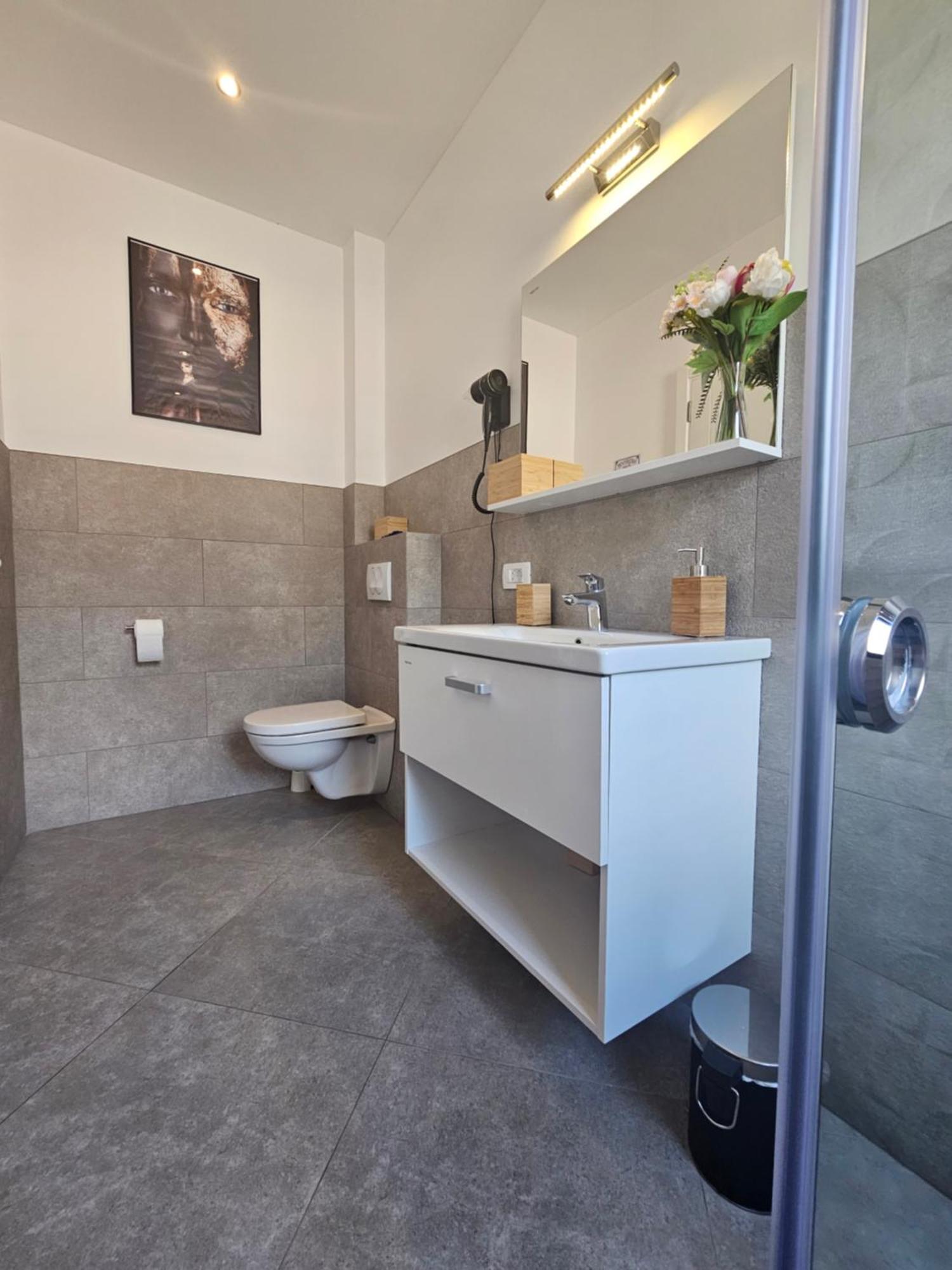 Modern Top Floor Sea View 3Br With Pools, Spa & Fitness Bečići 外观 照片
