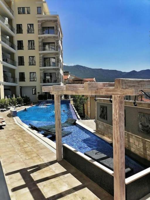 Modern Top Floor Sea View 3Br With Pools, Spa & Fitness Bečići 外观 照片