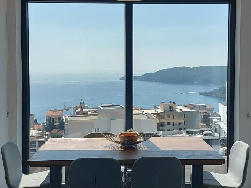 BečićiModern Top Floor Sea View 3Br With Pools, Spa & Fitness公寓 客房 照片