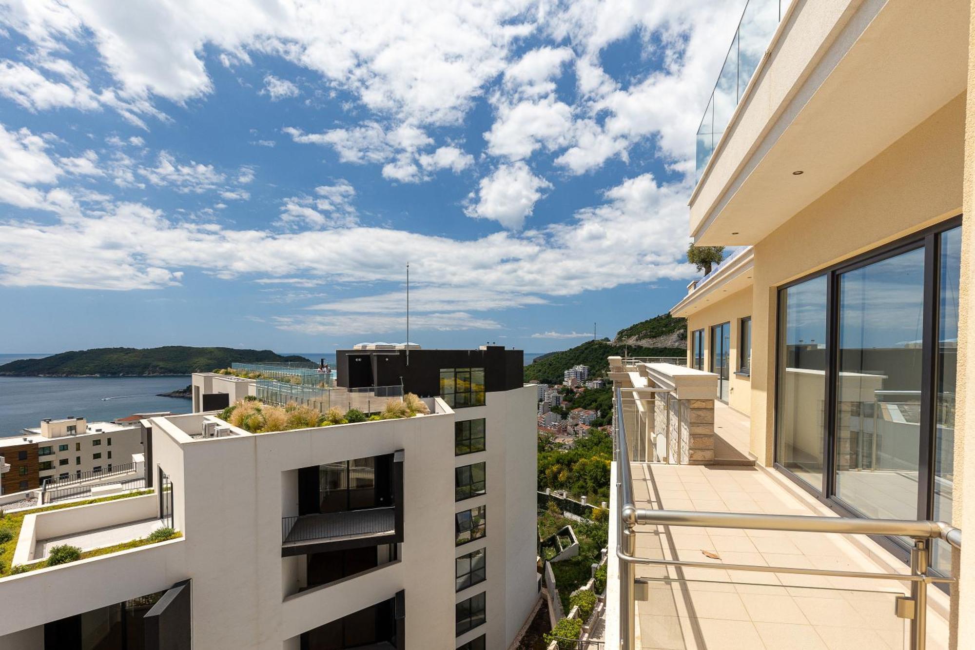 Modern Top Floor Sea View 3Br With Pools, Spa & Fitness Bečići 外观 照片