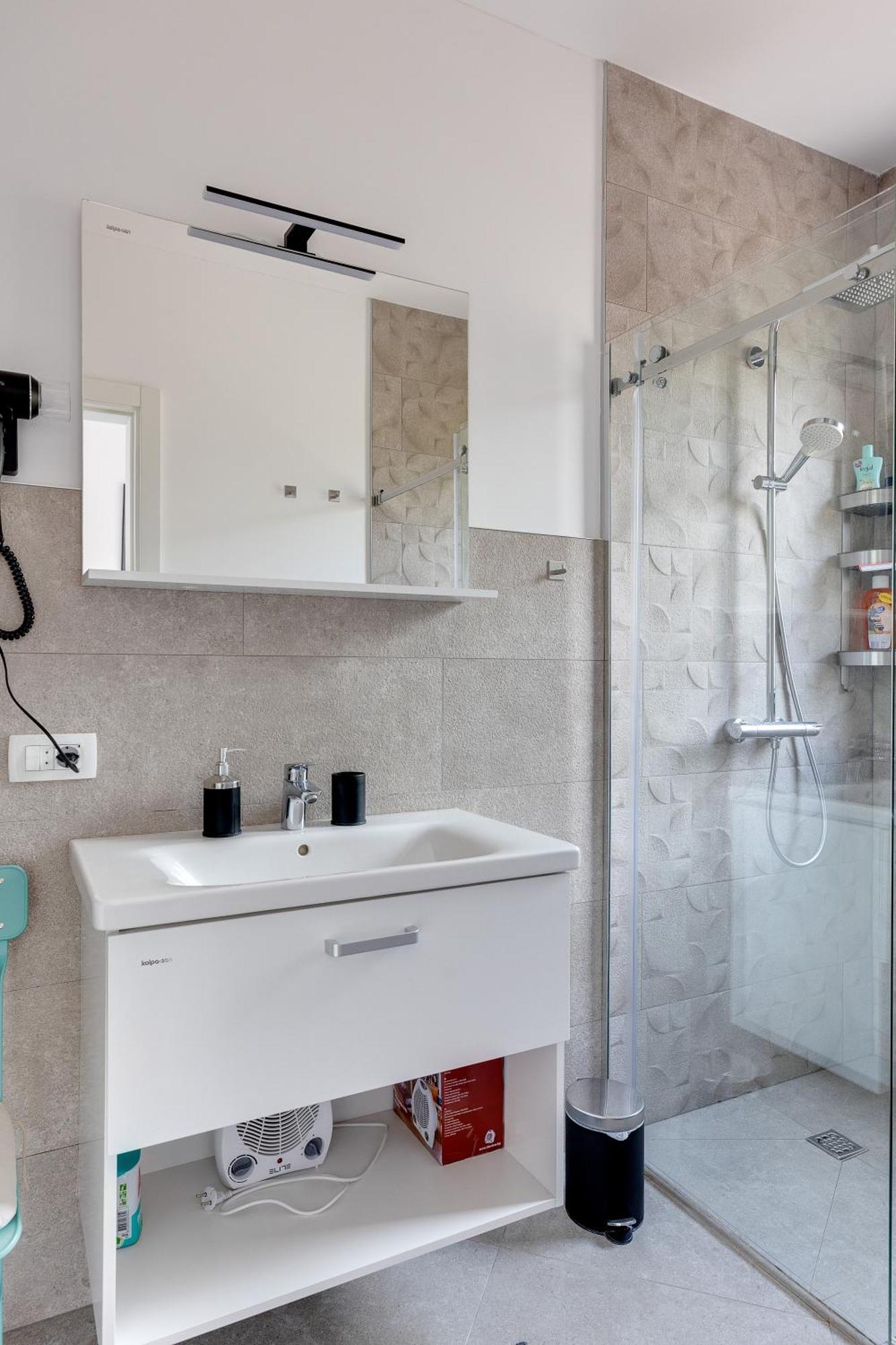 Modern Top Floor Sea View 3Br With Pools, Spa & Fitness Bečići 外观 照片