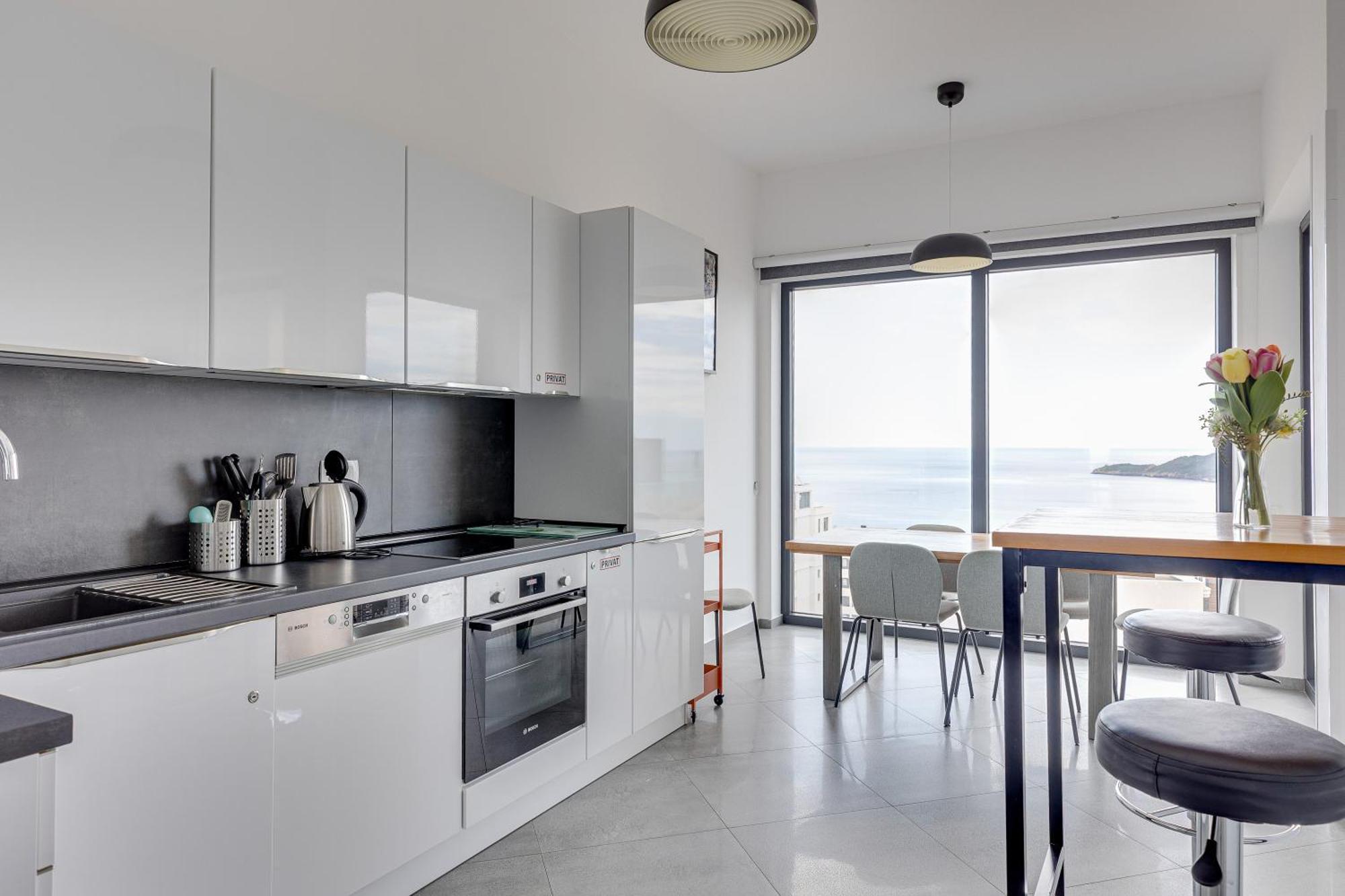 Modern Top Floor Sea View 3Br With Pools, Spa & Fitness Bečići 外观 照片